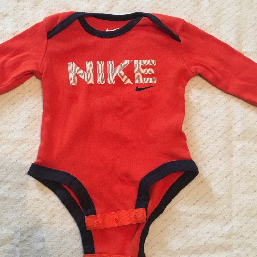 🔥 5/$20🔥  Nike long sleeve onesie